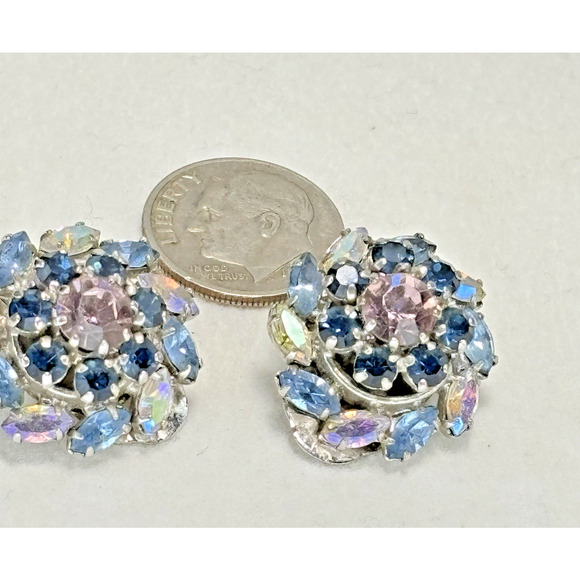Vtg Blue Austria Crystal Aurora Borealis Prong Set Clip On Earrings Silver-tone - Picture 5 of 16